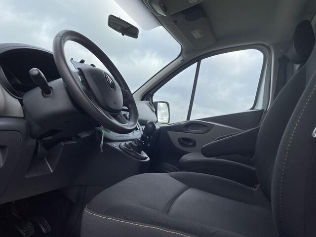 Renault TRAFIC 1.6 dCi 126pk E6 Comfort BPM Vrij! Lease ¤248 p/m, Airco, Bedrijfsinrichting, Trekhaak, PDC, Volledig onderhoudshistorie aanwezig