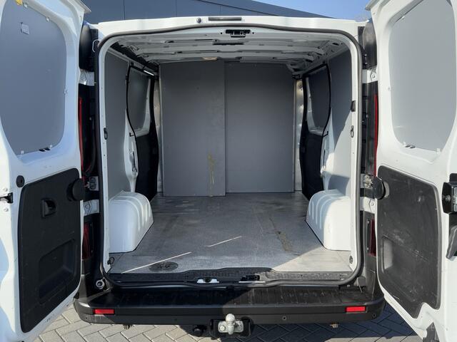 Renault TRAFIC 2.0 dCi 120 PK / L1H1 / 1e EIG. / 2x SCHUIFDEUR / TREKHAAK / AIRCO / CRUISE / 3-ZITS