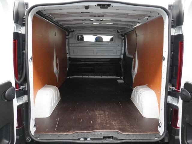 Renault TRAFIC DCi 122pk L2H1 3-Pers. Lang Trekhaak Navi Airco Pdc Cruise Control Comfort Bluetooth 1.6DCi T29 Nwe Model Schuifdeur Betonplex Wandbetimmering 2.000kg trekvermogen Euro 6