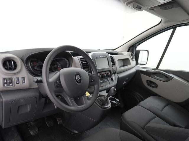 Renault TRAFIC DCi 122pk L2H1 3-Pers. Lang Trekhaak Navi Airco Pdc Cruise Control Comfort Bluetooth 1.6DCi T29 Nwe Model Schuifdeur Betonplex Wandbetimmering 2.000kg trekvermogen Euro 6
