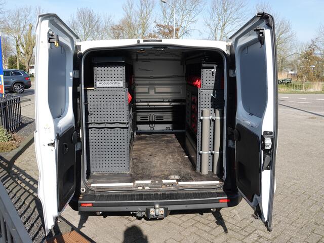 Renault TRAFIC 2.0 dCi 120PK T29 L1H1 Comfort TREKH. | 2x SCHUIF | MOOIE INRICHTING | NAVI