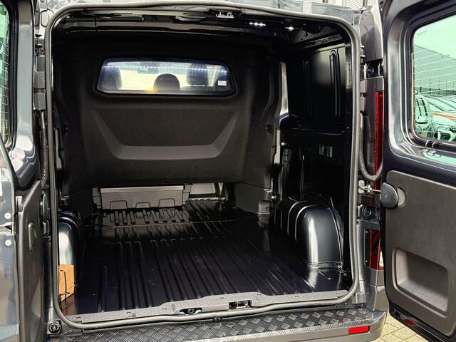 Renault TRAFIC 2.0 Blue dCi 170 DC T30 L2H1 Anniversary | BPM vrij | Direct leverbaar | Camera | Navigatie