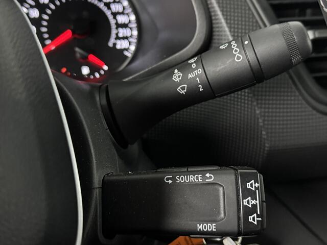 Renault TRAFIC 2.0 dCi 130 T30 L2H1 Work Edition | Navigatie | Achteruitrijcamera | Betimmering | Trekhaak | Sidebars