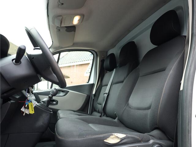 Renault TRAFIC 1.6 dCi T29 L2H1 Comfort Airco | Camera | trekhaak | Schuifdeur links/rechts