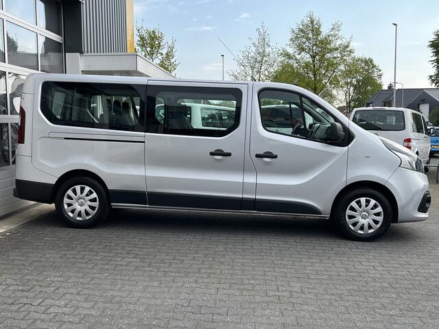Renault TRAFIC Passenger 1.6 dCi Grand Expression Energy BTW / BPM vrij marge Lengte 2 Airco Cruise control Navigatie PDC 1e eigenaar Combi Kombi Passenger Groepsvervoer Taxi Personenbus