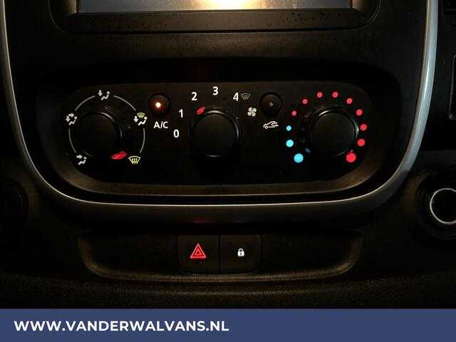 Renault TRAFIC 1.6 dCi 126pk L2H1 Euro6 Airco | Navigatie | Trekhaak | Cruisecontrol | Parkeersensoren Bijrijdersbank