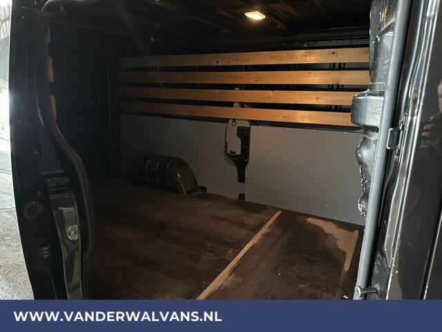 Renault TRAFIC 1.6 dCi 126pk L2H1 Euro6 Airco | Navigatie | Trekhaak | Cruisecontrol | Parkeersensoren Bijrijdersbank