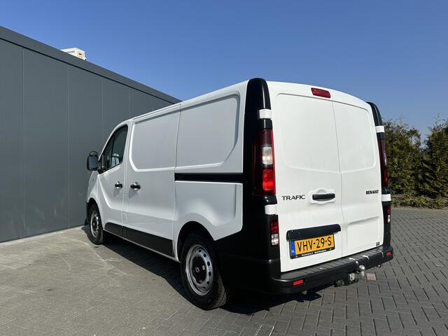 Renault TRAFIC 2.0 dCi 120 PK / L1H1 / 1e EIG. / 2x SCHUIFDEUR / LED KOPLAMPEN / TREKHAAK / AIRCO / CRUISE