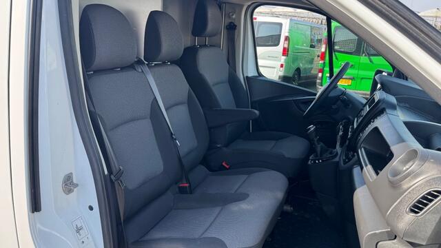 Renault TRAFIC 2.0 DCI 88KW 120PK EURO 6 AIRCO/ CRUISE CONTROL/ DUBBELE SCHUIFD