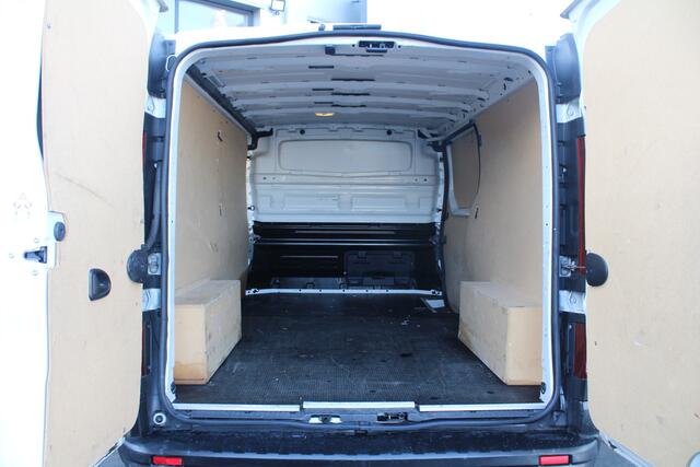 Renault TRAFIC 2.0 dCi 120 T29 L2H1 Luxe