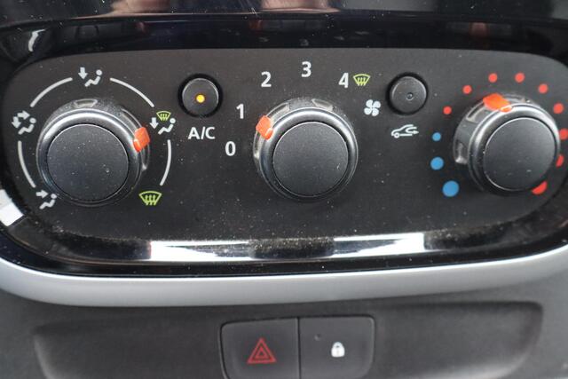 Renault TRAFIC 1.6 dCi T29 L2H1 Comfort Energy Airco, Bijrijdersbank, Navigatie, Trekhaak, Rechter zijdeur