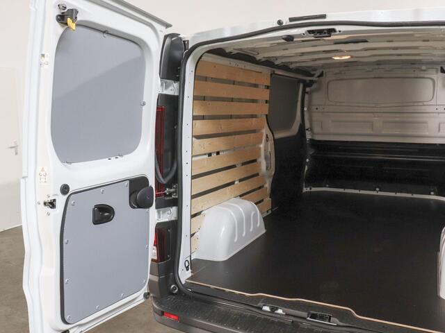 Renault TRAFIC 2.0 150PK L2H1 Advance 2x schuifdeur Navigatie Camera Cruise control Trekhaak Parkeersensoren Airco
