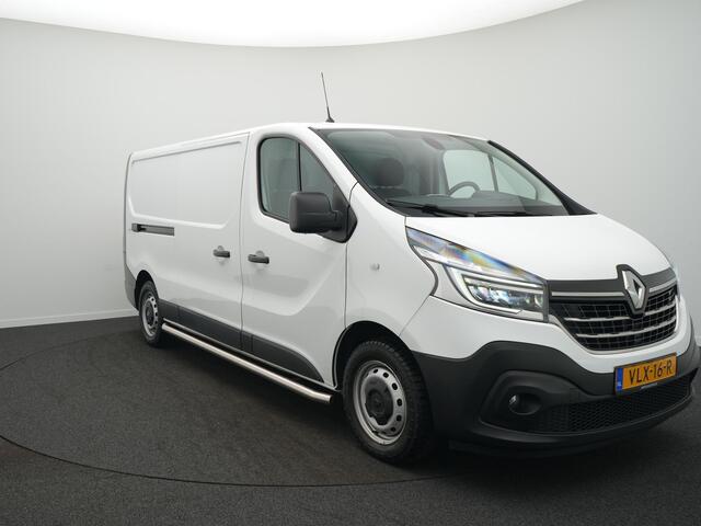 Renault TRAFIC 2.0 dCi 120 T29 L2H1 Luxe - All seasonbanden - Trekhaak
