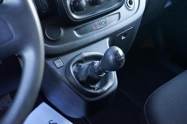 Renault TRAFIC 1.6 dCi T27 L1H1 Comfort , Bluetooth, Trekhaak, 3-zitter, 1e-eigenaar, Nieuwe OH-Beurt.