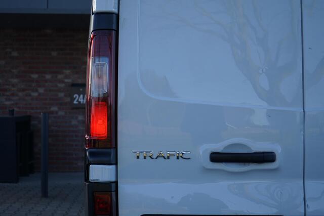 Renault TRAFIC 1.6 dCi T27 L1H1 Comfort , Bluetooth, Trekhaak, 3-zitter, 1e-eigenaar, Nieuwe OH-Beurt.