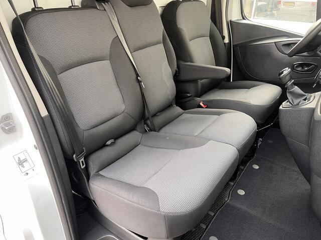 Renault TRAFIC 1.6 dCi L1H1 2x Schuifdeur Kastinrichting Airco Cruise controle Kastinrichting 3-Persoons Telefoonverbinding Parkeersensoren achter Sitebars 1e eigenaar Euro 6 Dealer onderhouden