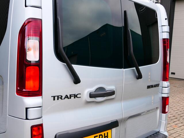 Renault TRAFIC 2.0 Blue dCi EDC 170 T29 L2H1 Luxe DC Demo, Anniversary, 19"LMV, Adaptive Cruise, Sidebars, Betimmering