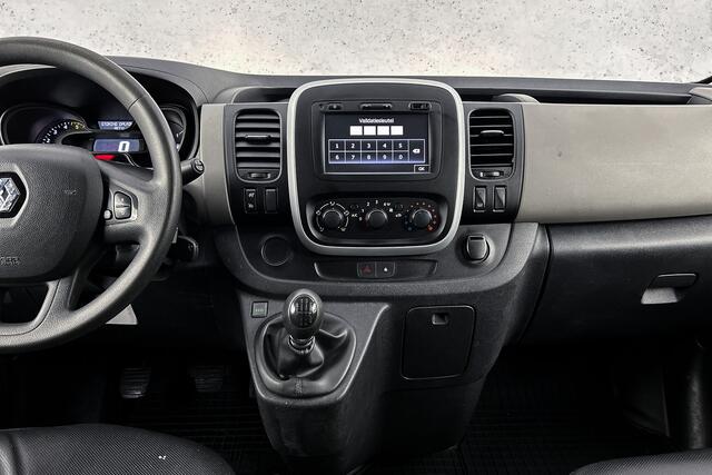 Renault TRAFIC 1.6 dCi L2H Comfort | Dubbele cabine | Trekhaak | Navigatie | 4-Seizoensbanden
