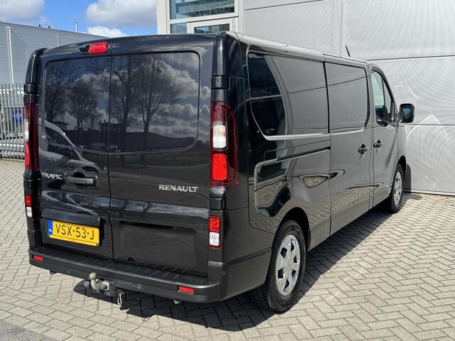 Renault TRAFIC 2.0 dCi 150 T29 L2H1 DC Business AUTOMAAT | AIRCO | CRUISE CONTROL | TREKHAAK NAVIGATIE | CAMERA | PARKEER SENSOREN VOOR + ACHTER |