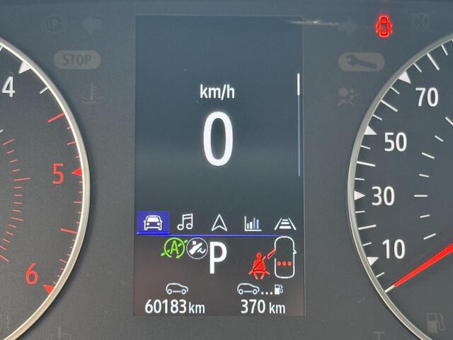 Renault TRAFIC 2.0 dCi 150 T29 L2H1 DC Business AUTOMAAT | AIRCO | CRUISE CONTROL | TREKHAAK NAVIGATIE | CAMERA | PARKEER SENSOREN VOOR + ACHTER |