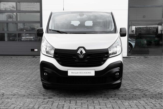 Renault TRAFIC 1.6 dCi T29 125 PK L2H1 Dubbele Cabine Luxe | Trekhaak | Camera | Airco | Cruise | NAVI | Side Steps | 2000 kg trekgewicht | | incl. Bovag rijklaarpakket met 12 maanden garantie |