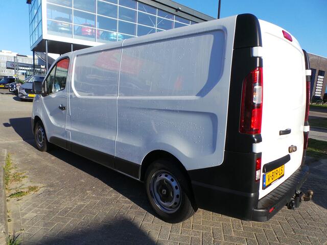 Renault TRAFIC 1.6 dCi T29 L2H1 Comfort Energy Airco,Cruise,Navi,Pdc,Trekhaak 3 persoons
