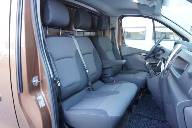Renault TRAFIC 1.6 dCi EURO 6 - Airco - Navi - Cruise - ¤ 10.900,- Excl.