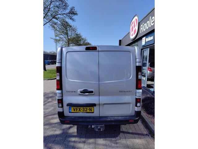 Renault TRAFIC III 2.0 dCi 145 L2H1 DC Autom. Full LED, Camera, LM 17", dubbele schuifdeur, Navi, stoelverw.