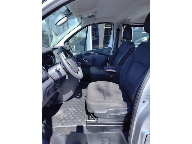Renault TRAFIC III 2.0 dCi 145 L2H1 DC Autom. Full LED, Camera, LM 17", dubbele schuifdeur, Navi, stoelverw.