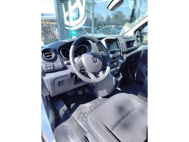 Renault TRAFIC III 2.0 dCi 145 L2H1 DC Autom. Full LED, Camera, LM 17", dubbele schuifdeur, Navi, stoelverw.