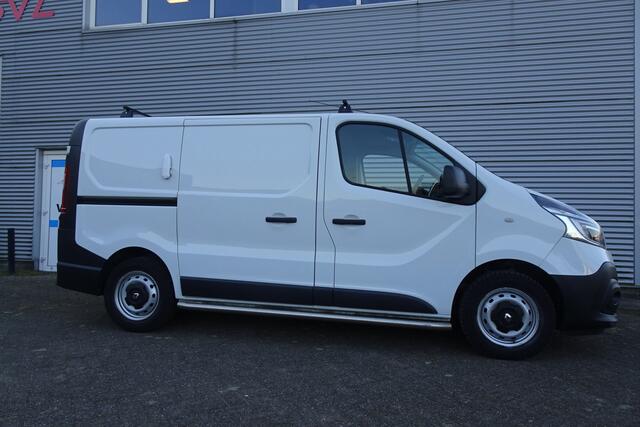 Renault TRAFIC 1.6 dCi 95 PKL1H1 DUBBELE SCHUIFDEUR NAVIGATIE LED INRICHTING 2-ZITSBANK