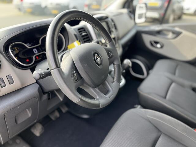 Renault TRAFIC Passenger 9-persoons 1.6 dCi Grand Expression Energy BTW / BPM vrij marge Airco Cruise control Navigatie PDC geen btw 2e eigenaar Combi Kombi 9 persoons Passenger Groepsvervoer 1e eigenaar Taxi Personenbus