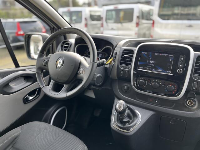 Renault TRAFIC Passenger 9-persoons 1.6 dCi Grand Expression Energy BTW / BPM vrij marge Airco Cruise control Navigatie PDC geen btw 2e eigenaar Combi Kombi 9 persoons Passenger Groepsvervoer 1e eigenaar Taxi Personenbus