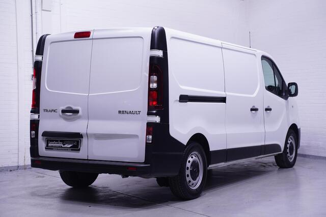 Renault TRAFIC 2.0 DCi 120 pk L2H1 Airco, Laadruimte Pakket Keyless Entry, PDC achter, 3-Zits