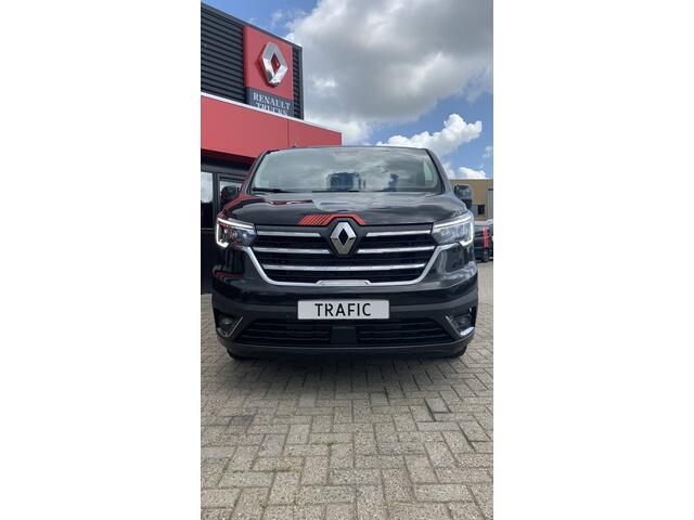 Renault TRAFIC Exclusive T30 2.0 dCi 150 PK L2H1 Demo Korting, 17inch velgen, Compleet laadruimte betimmering, Trekhaak, Apple Carplay
