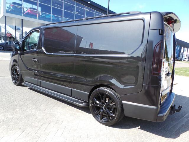 Renault TRAFIC 2.0 dCi 150pk Aut. T30 L2H1 Work Edition Navi,Camera,Leer,19"Lmv,Pdc,Trekhaak Dikke bus