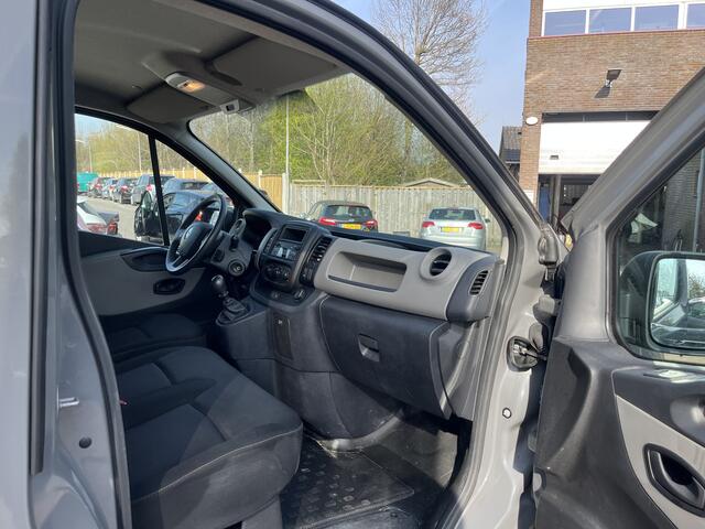 Renault TRAFIC 1.6 dCi T27 L1H1 Comfort EU 6 AIRCO CRUISE PDC TREKHAAK