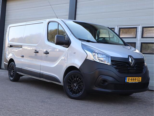 Renault TRAFIC 1.6 dCi Euro 6 L2 Lang - Trekhaak - Airco - 3 Zits