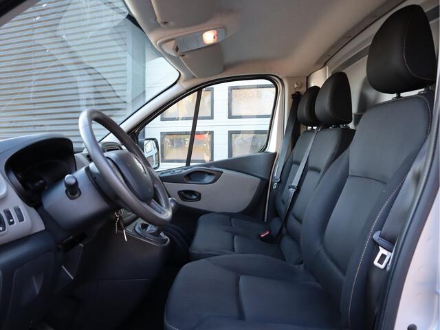 Renault TRAFIC 1.6 dCi Euro 6 L2 Lang - Trekhaak - Airco - 3 Zits