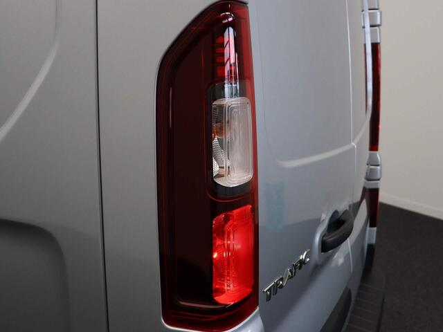 Renault TRAFIC 2.0 dCi 130 T30 L2H1 Advance | Laadruimtepakket | Achteruitrijcamera | Vierseizoenbanden |