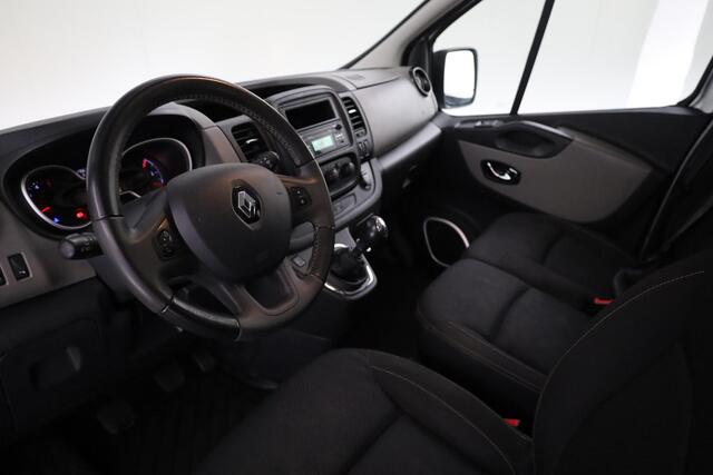 Renault TRAFIC Passenger 1.6 dCi Grand Authentique Energy