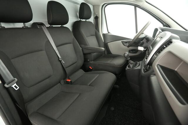 Renault TRAFIC 1.6 dCi L2H1 Glasresteel Airco Cruise Navi Glasauto 3 Persoons Elektrpakket Imperiaal Trekhaak