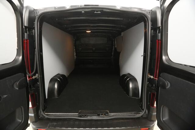 Renault TRAFIC 1.6 dCi T29 L2H1 Airco Camera Cruise 3 Persoons PDC Stoelverw. Elektrpakket Trekhaak