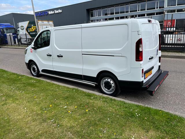 Renault TRAFIC E-Tech Red L2 H1, Nieuwstaat/New condition, Airco, Nav, Camera