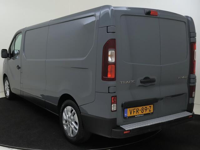 Renault TRAFIC 2.0 dCi 145 T29 L2H1 Luxe Navigatie | Climate Control | Cruise Control | Parkeersensoren Achter | Camera Achter