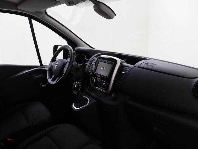 Renault TRAFIC 2.0 dCi 145 T29 L2H1 Luxe Navigatie | Climate Control | Cruise Control | Parkeersensoren Achter | Camera Achter