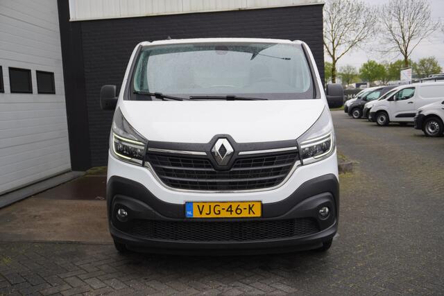 Renault TRAFIC 2.0 dCi 146PK Automaat EURO 6 - Airco - Cruise - Navi - Trekhaak - ¤13.950,- Excl.
