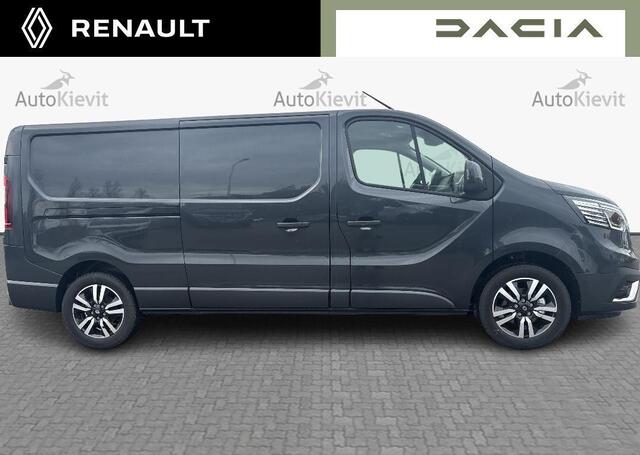 Renault TRAFIC 2.0 Blue dC1 150 T30 L2H1 Extra - Reservewiel / Alarm / 17\" lichtmetalen velgen 'Avens Noir Diamantée' in aluminium en zwart,Houten laadvloer