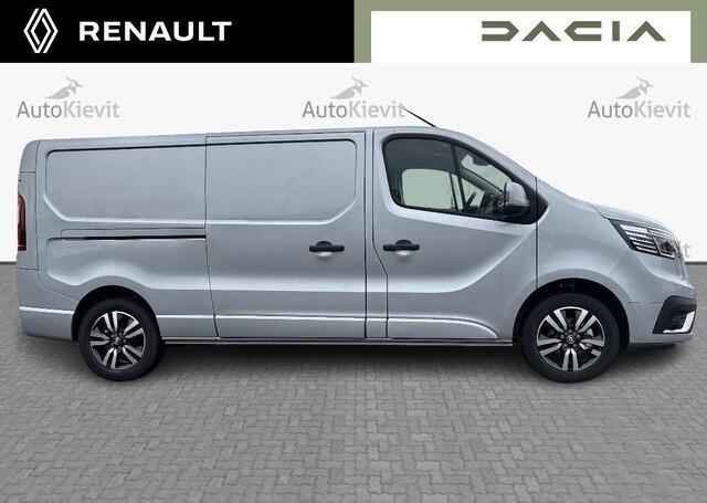 Renault TRAFIC 2.0 Blue dCi 170 T30 L2H1 Extra - Reservewiel / Alarm / 17\" lichtmetalen velgen 'Avens Noir Diamantée' in aluminium en zwart,Houten laadvloer