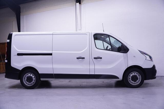 Renault TRAFIC 2.0 DCi 120 pk L2H1 Airco, Slechts 29 dkm Keyless Entry, Laadruimte Pakket, PDC achter, 3-Zits